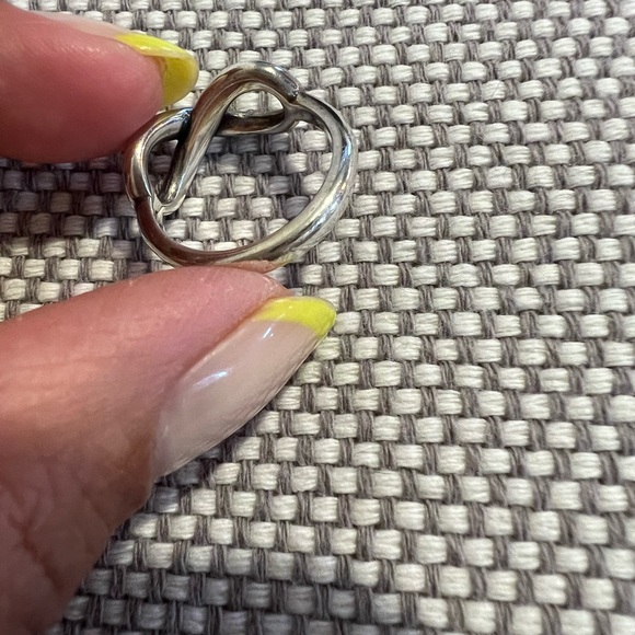 Infinity ring - Picture 4 of 4
